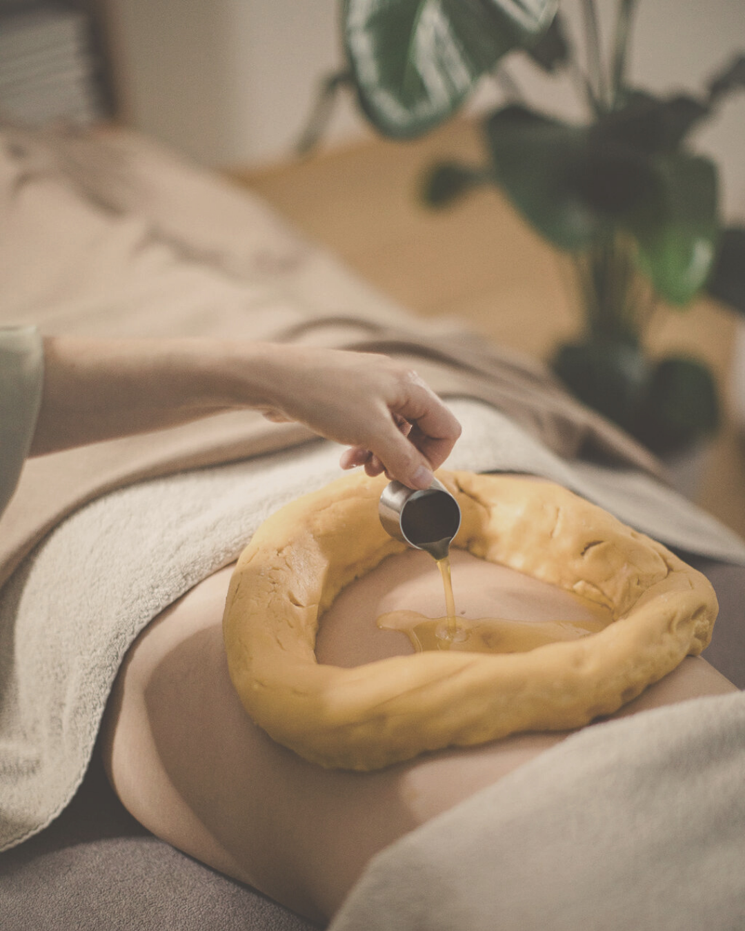 Ayurvedic Nabhi Chikitsita - navel treatment